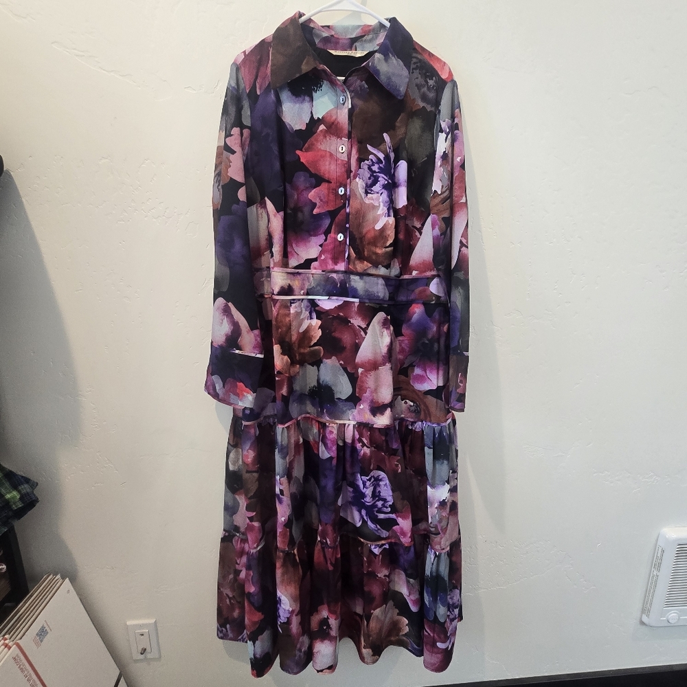 Maxi Dress - Picture 2 of 10